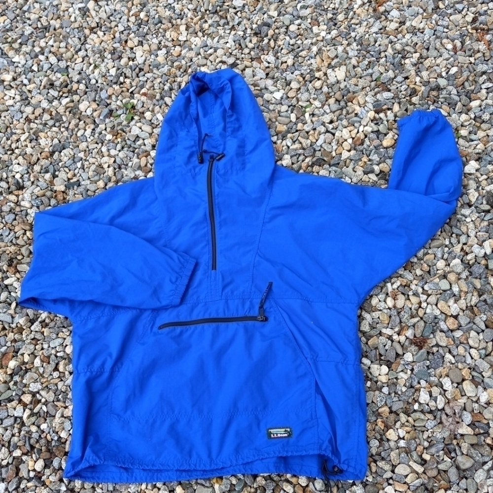 Men's L L Bean Vintage XL Hoodie, Half Zip.